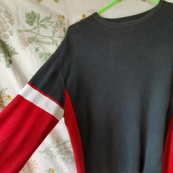 Colorblock Stripe Sweater - Picture 3 of 4
